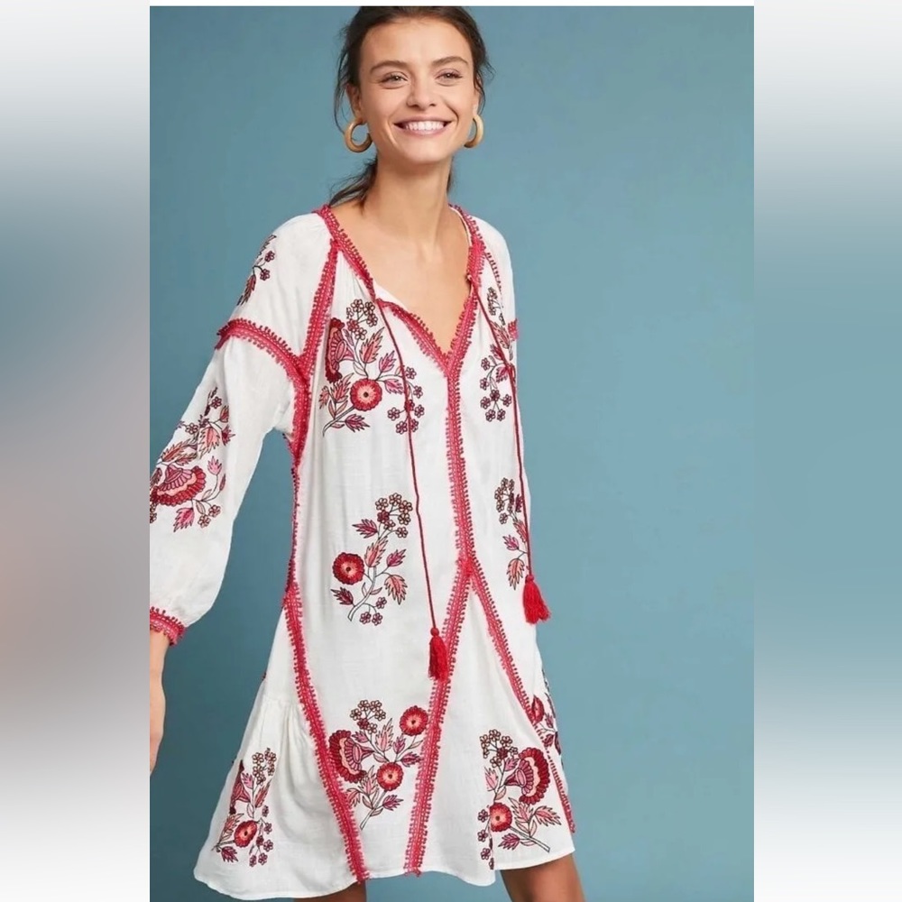Anthropologie Ranna Gill Hadley Dress Embroidered Floral Red & White Tunic Sz XS